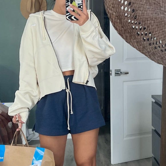 DONNI. eco fleece roll shorts - Picture 2 of 8